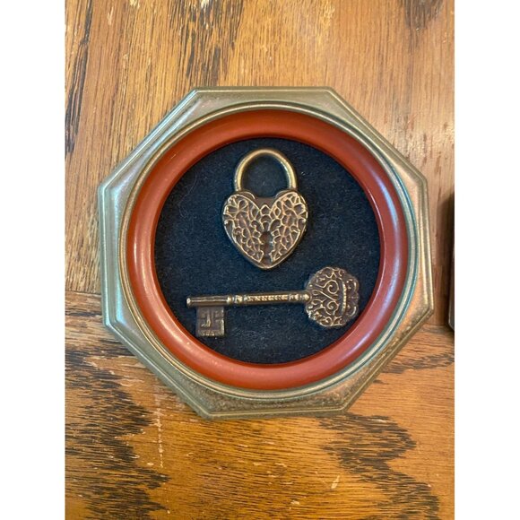 Vtg 2 Wall  Ornate Skeleton Key Heart Lock Gallery Wall Octagon Gothic MCM - Picture 3 of 7